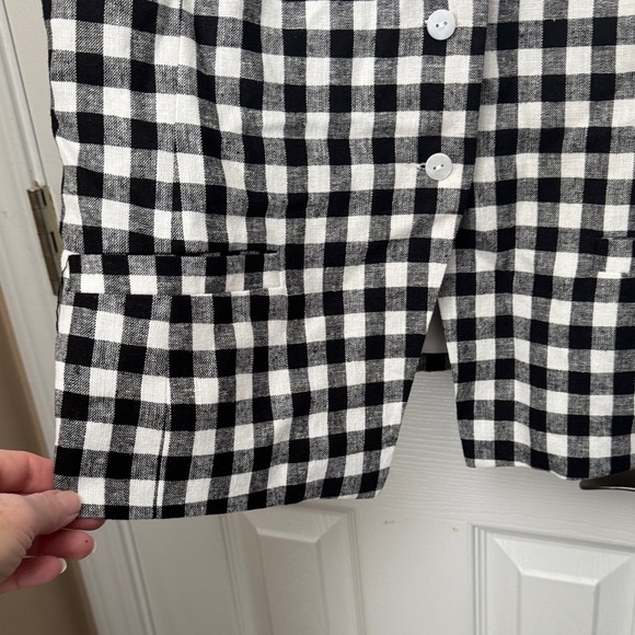 Wayf Black and White Checkered Top - Picture 3 of 7